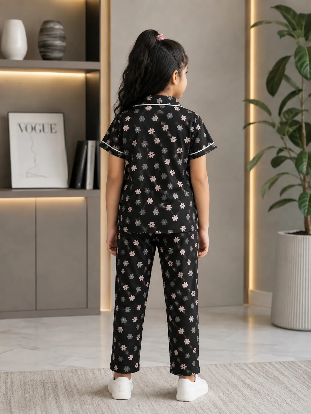 Dora Girls Collar Nighty Alternate